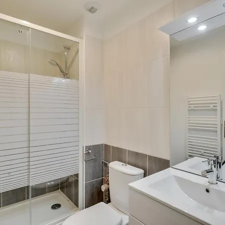 806 Magic - Superbe Bagnolet
